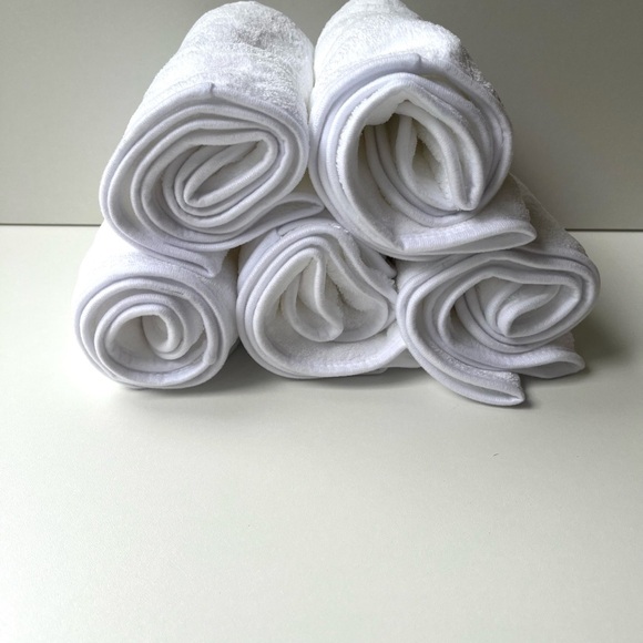 NEW 5 Pack White Facial Towels U-Shaped Soft Microfiber - Picture 6 of 10